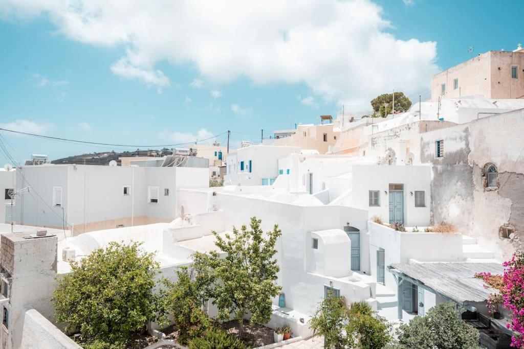 Akri Santorini With Heated Jacuzzi Villa Emporio  Buitenkant foto